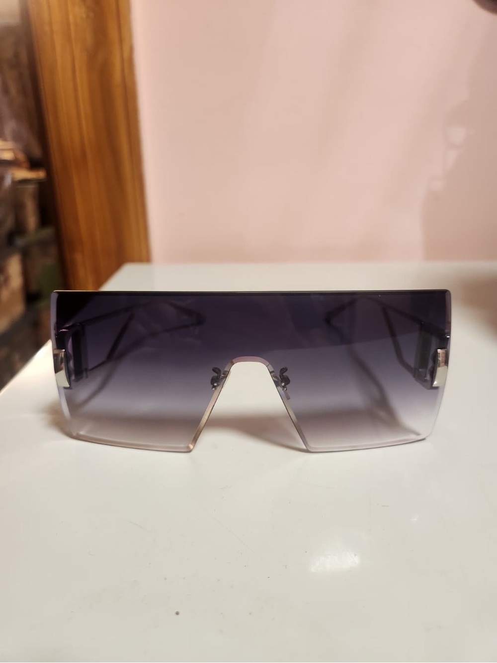 Unisex Rimless Shield Sunglasses Silver Metal Frame Gray Gradient Lenses